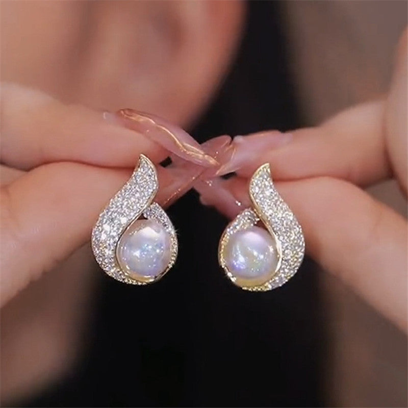 Pearl Zircon Earrings