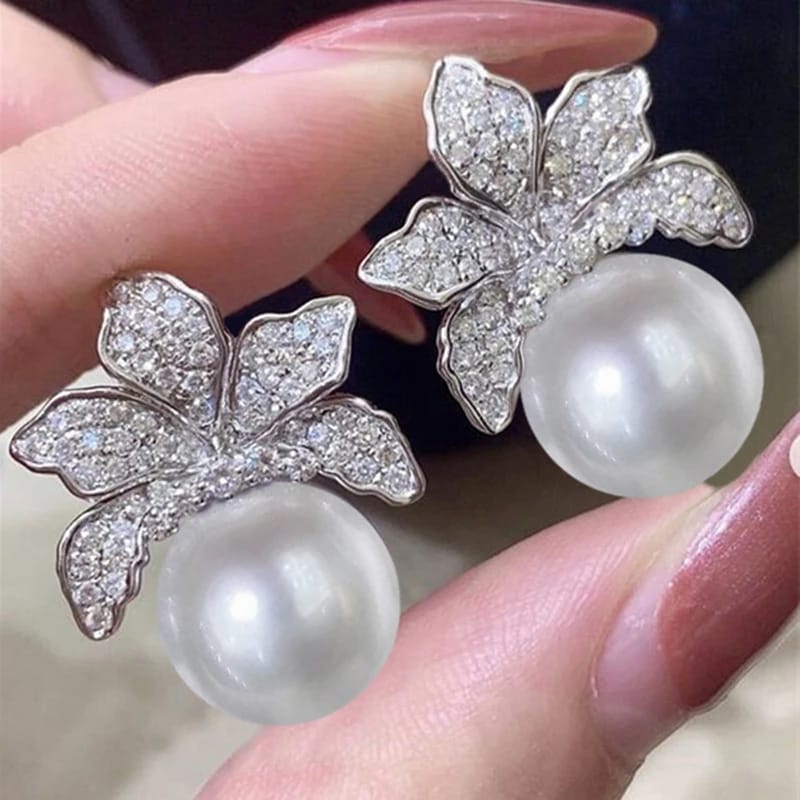 Graceful Flower Drop Earrings