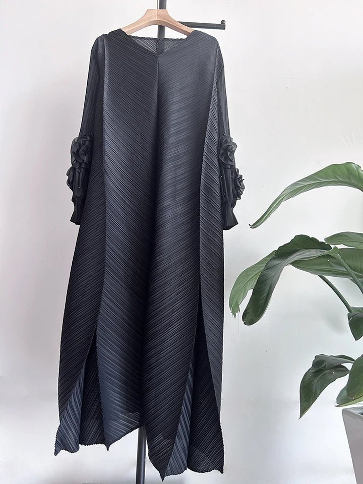 Long Dress with Floral Embellishment - Image 3