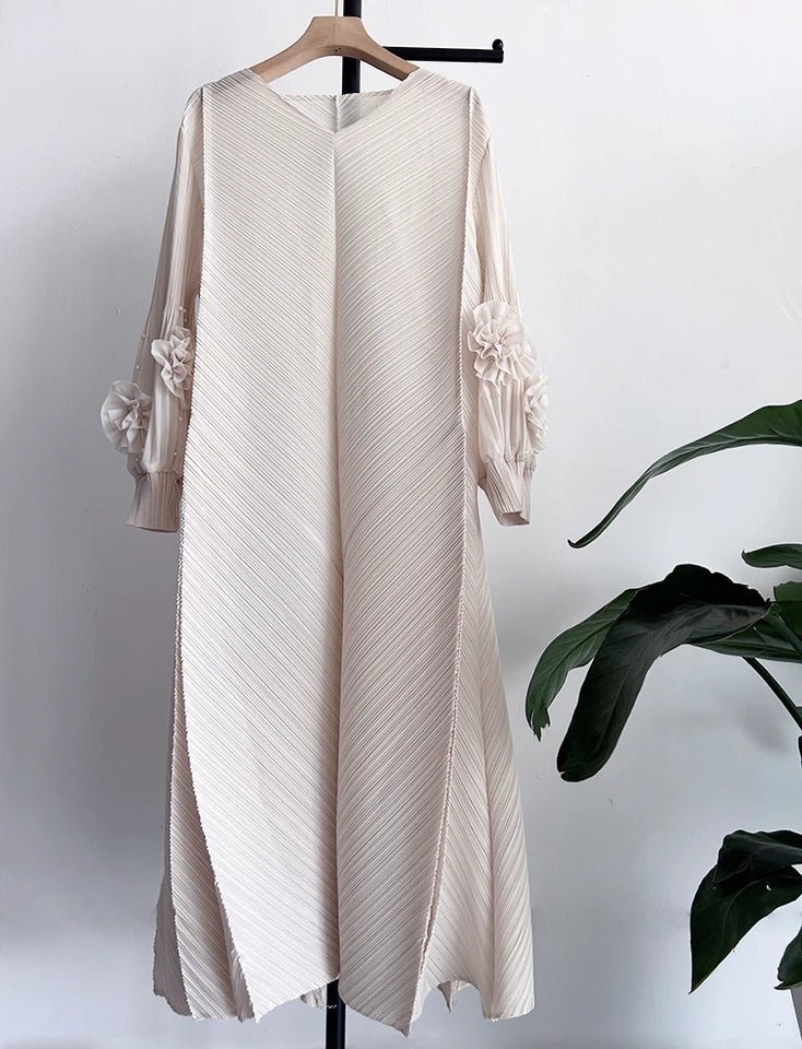 Long Dress with Floral Embellishment - Image 4