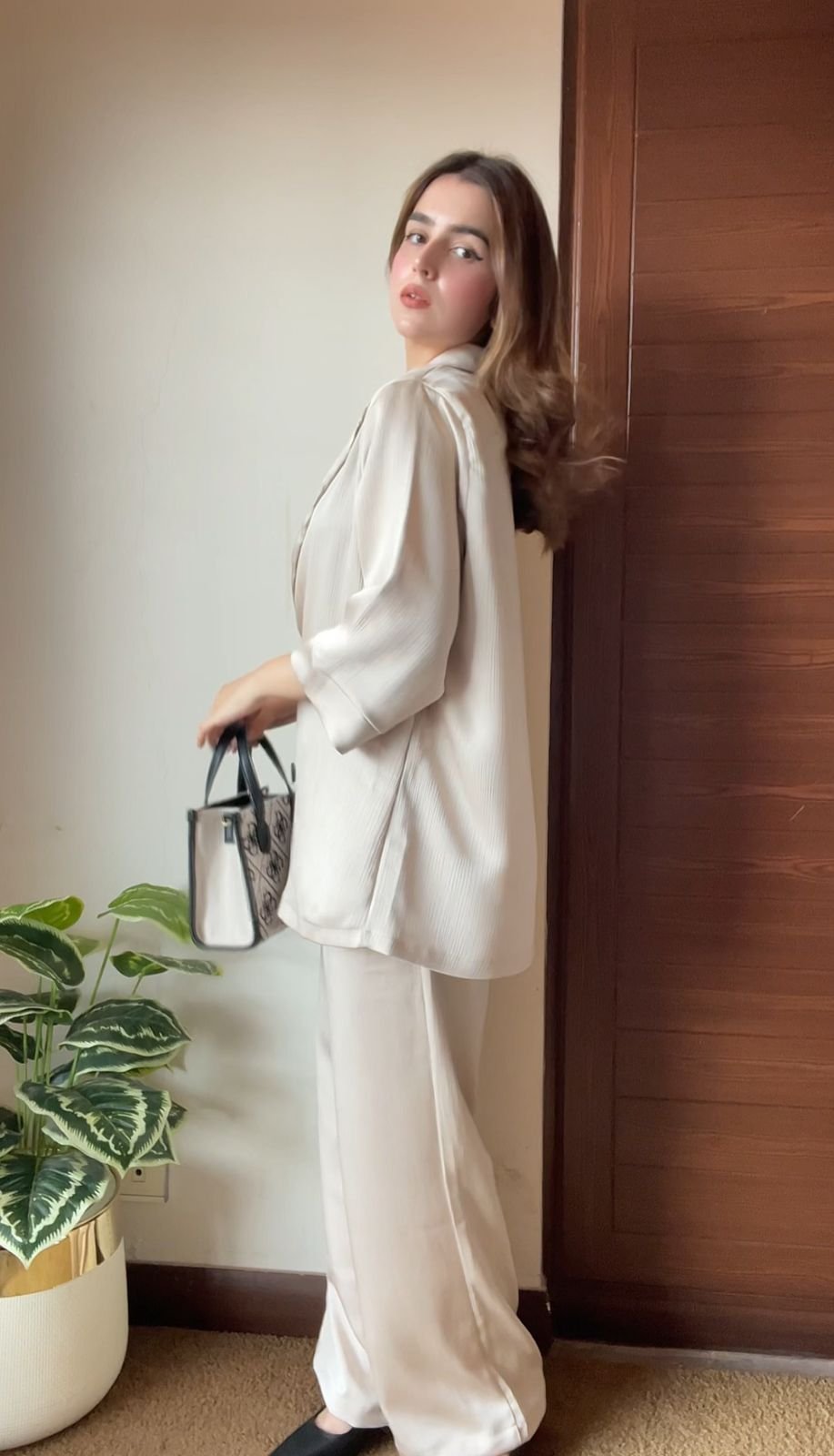 Crinkled blazer set - Image 4